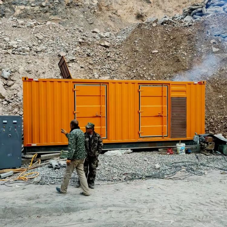 兴山如何选择适合自己的 800KW 柴油发电机组?